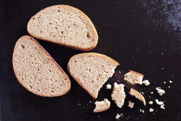 Rye bread slices