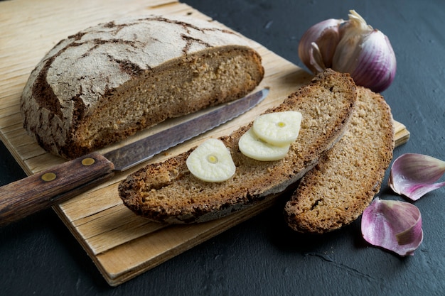 Rye bread with garlic.