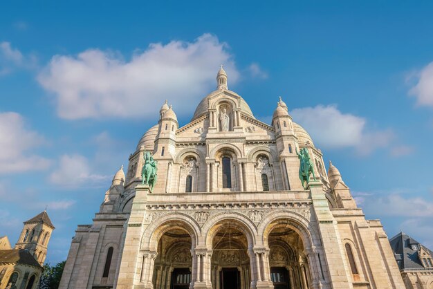 Sacre Coeur-kathedraal op Montmartre Hill Parijs in Frankrijk