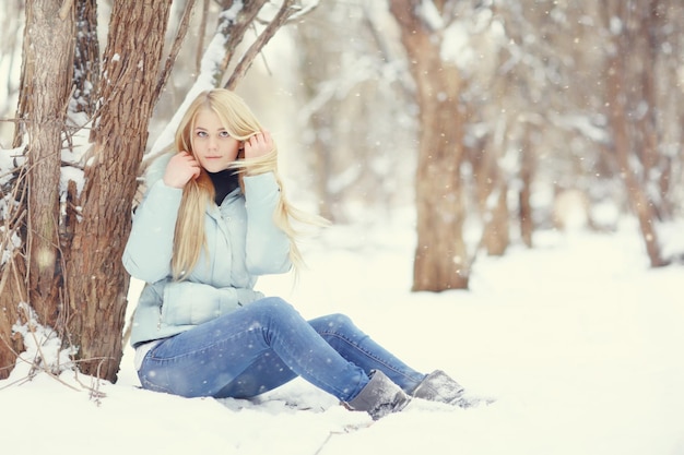 sad girl frozen, winter, cold, stress, park