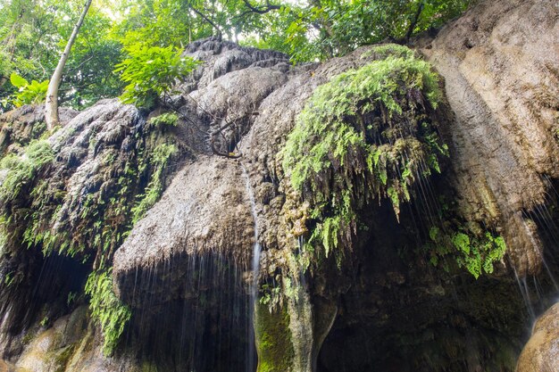 Sai Yok Noi-waterval Kanchanaburi Thailand