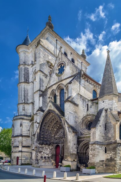 Saint etienne church beauvais france