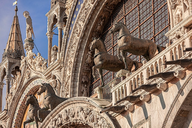 Saint Mark Cathedral-architectuurdetail in Venetië in Italië