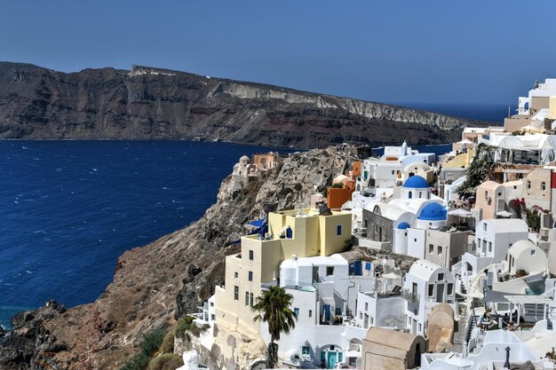 Photo the saint spyridon holy orthodox church on the greek island of santorini