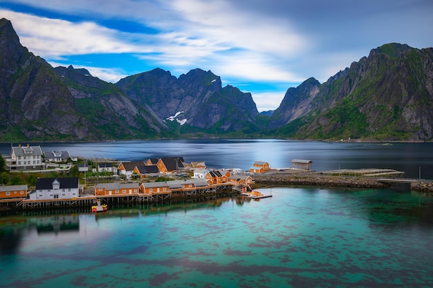 Lofoten 제도 노르웨이의 Sakrisoy 어촌 마을