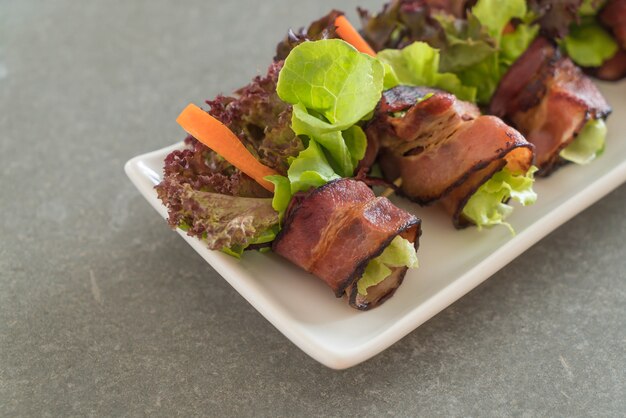 salad roll with bacon