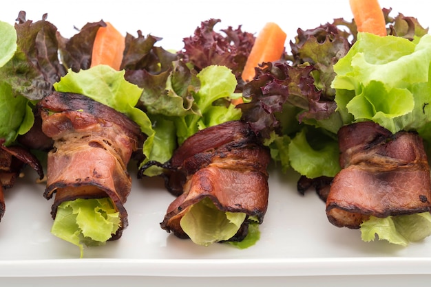 salad roll with bacon