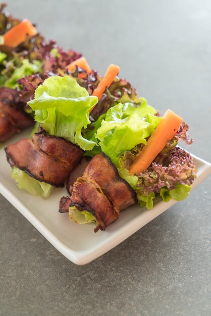 salad roll with bacon