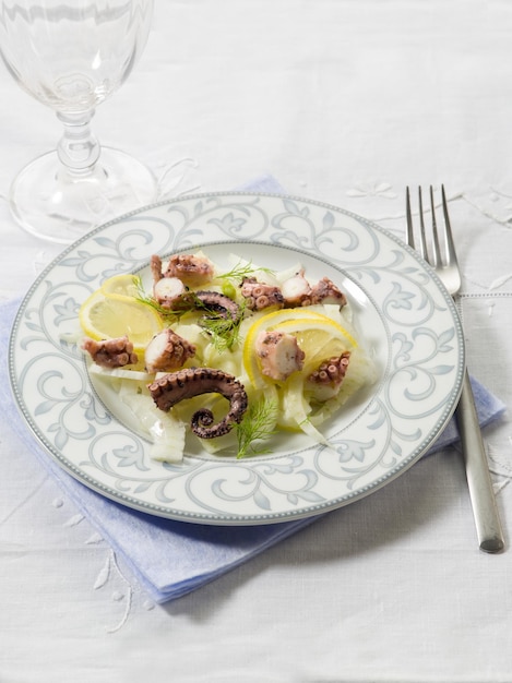 Salad with octopus fennel and lemon