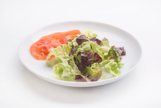 Photo salad with tomato low fat