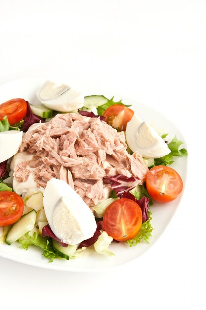 Salad with tuna