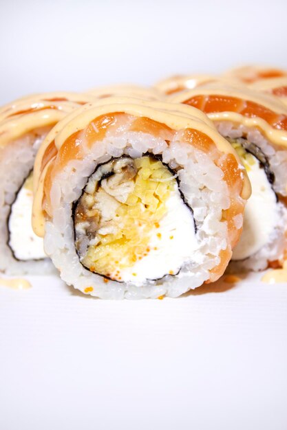 salmon mango eel sushi roll