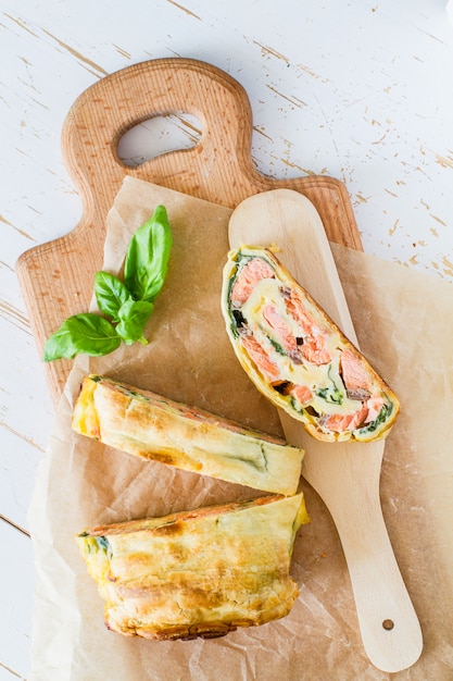 Salmon and spinach strudel 