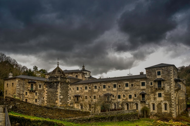 Foto samos-klooster hoofdgevel