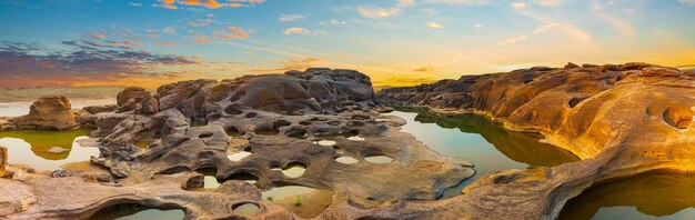 Sampanbok Ubon Ratchathani Grand Canyon in Thailand, 3000 Boke natuur van rock is ongezien in Thailand