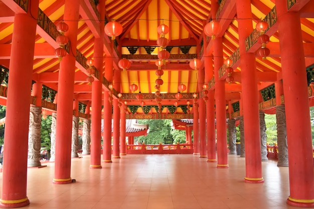 Sampookong-tempel Een historische tempel met traditionele Chinese en Javaanse architectuur