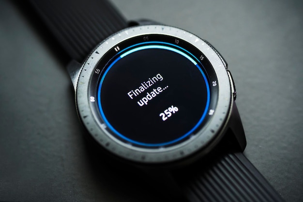 Samsung Galaxy Watch завершает доработку программного обеспечения
