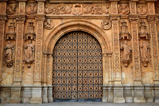 Convento di san esteban a salamanca in spagna