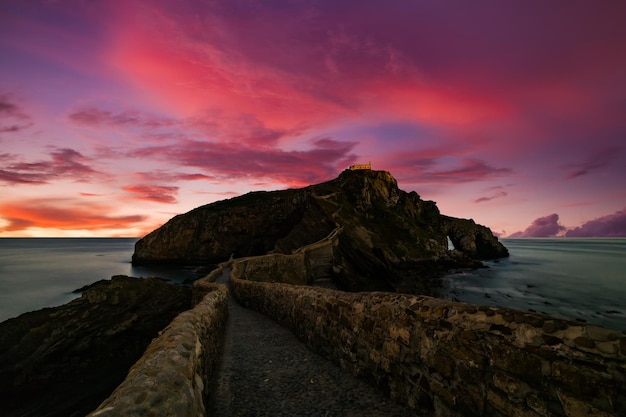 San juan de gaztelugatxe nei paesi baschi in spagna