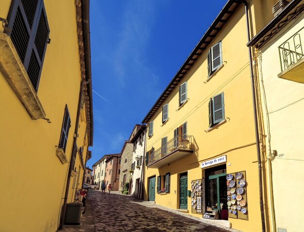 San Leo Straat van het middeleeuwse dorp