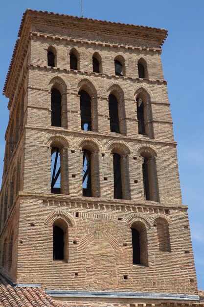 Photo san lorenzo church, sahagun, spain