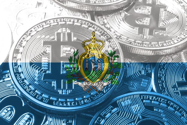 San Marino bitcoin vlag, nationale vlag cryptocurrency concept zwarte achtergrond