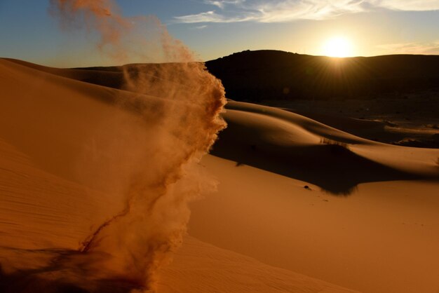 Photo sand dunes in desert against sky