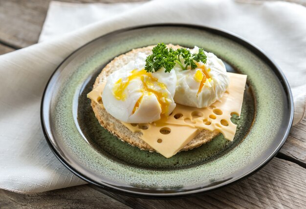 Sandwich with poached eggs