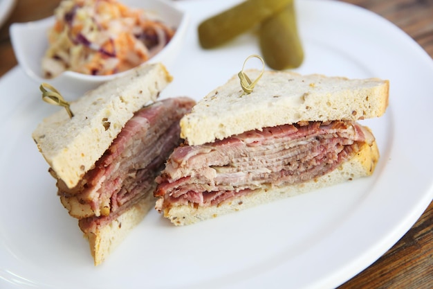 Sandwich with roast beef pastrami