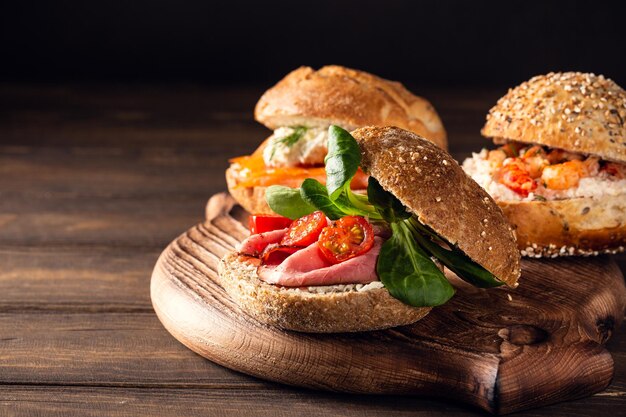 Sandwiche with beef and fresh tomatoes