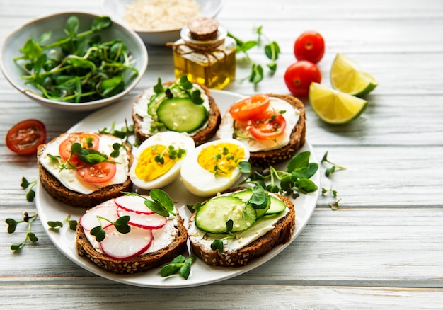 Sandwiches with healthy vegetables and herbs