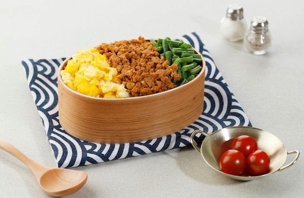 Sanshoku Lunchbox Driekleurige Japanse Rijst Lunchbox
