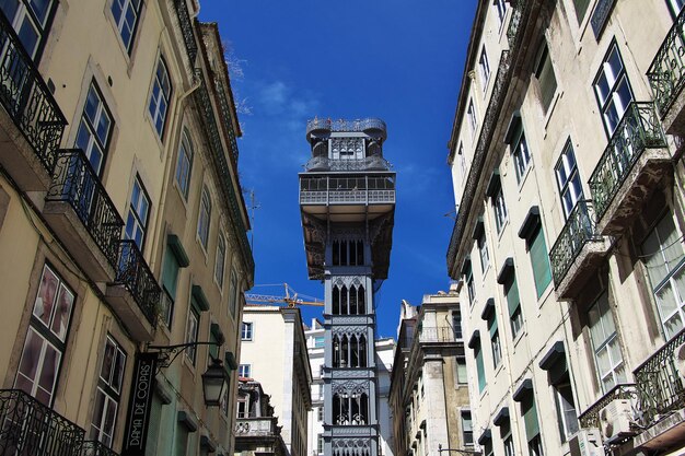 Photo santa justa lift the elevator in lisbon city portugal