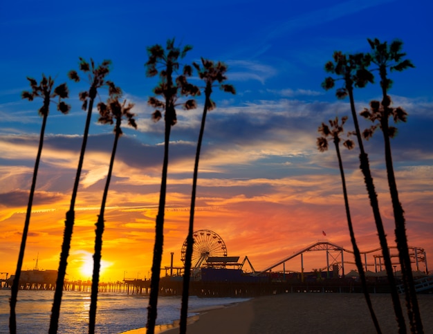 Santa Monica California-zonsondergang op Pier Ferrys-wiel
