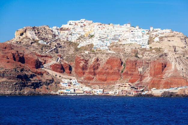 Santorini eiland luchtfoto panoramisch uitzicht, Cycladen in Griekenland