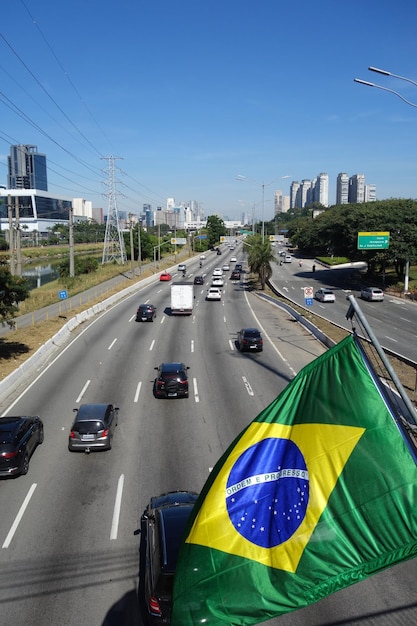 상파울루 브라질 Pinheiros 애비뉴 티에테 강 풍경과 건물