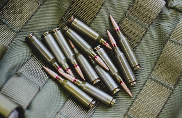 Фото Рассеянные пули в кармане тактического рюкзака
