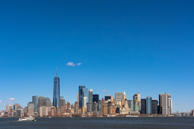 사진 위치는 맨해튼 뉴욕 도시 강변의 장면