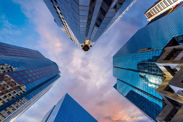 Skyline moderno panoramico di montreal nel centro della città finanziaria e tecnologica