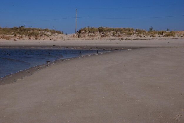 Foto vista panoramica della spiaggia contro un cielo limpido