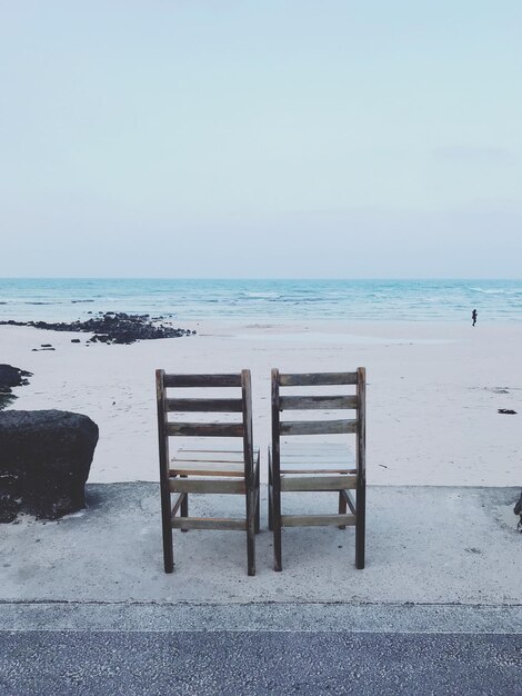 Foto vista panoramica della spiaggia contro un cielo limpido