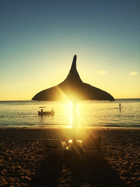 Foto vista panoramica della spiaggia contro il cielo durante il tramonto