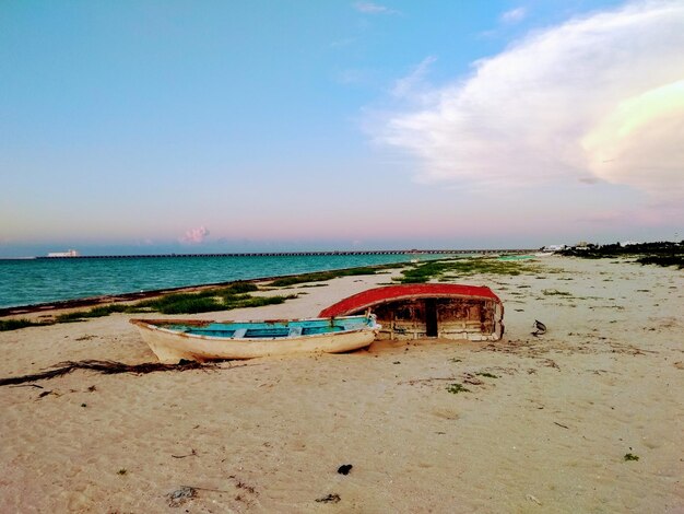 Photo scenic view of beach against sky