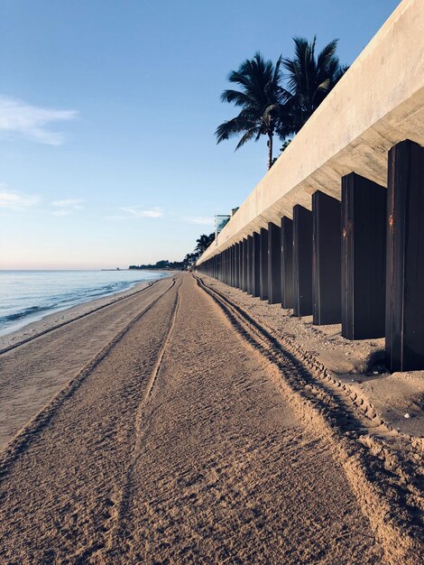 Foto vista panoramica della spiaggia contro il cielo