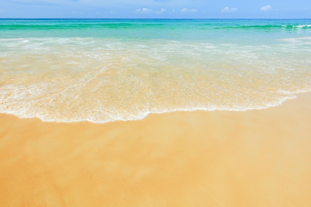 Foto vista panoramica della spiaggia contro il cielo