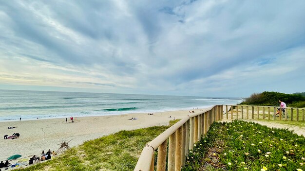 Photo scenic view of beach against sky