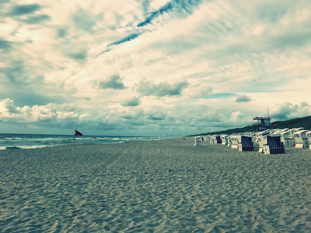 Foto vista panoramica della spiaggia contro il cielo