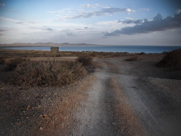 Photo scenic view of beach against sky