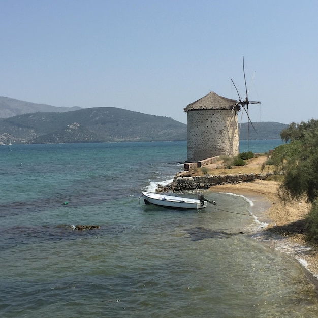 Foto la vista panoramica delle barche in mare