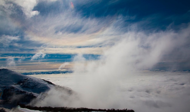 Foto vista panoramica delle nuvole sul paesaggio contro il cielo